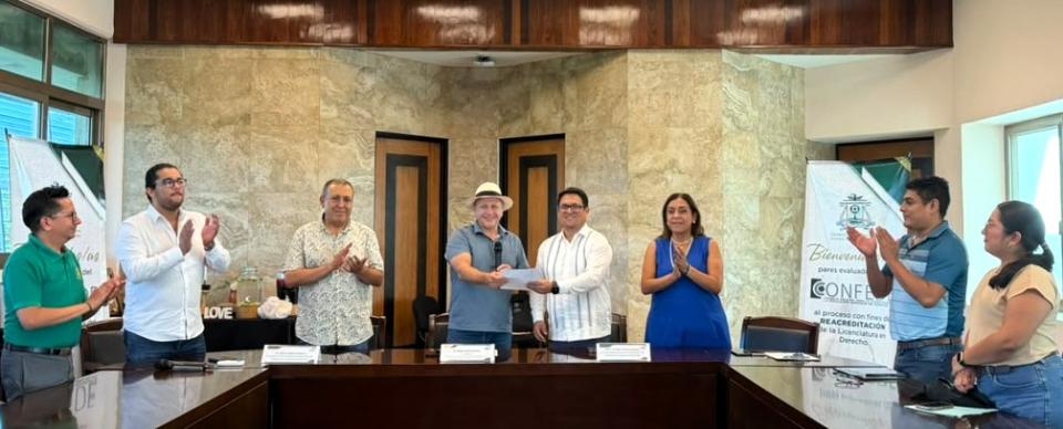 Licenciatura en Derecho de UQRoo en Playa del Carmen espera dictamen de reacreditación - galería 1