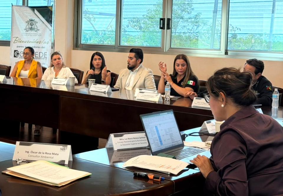 Licenciatura en Derecho de UQRoo en Playa del Carmen espera dictamen de reacreditación - galería 2