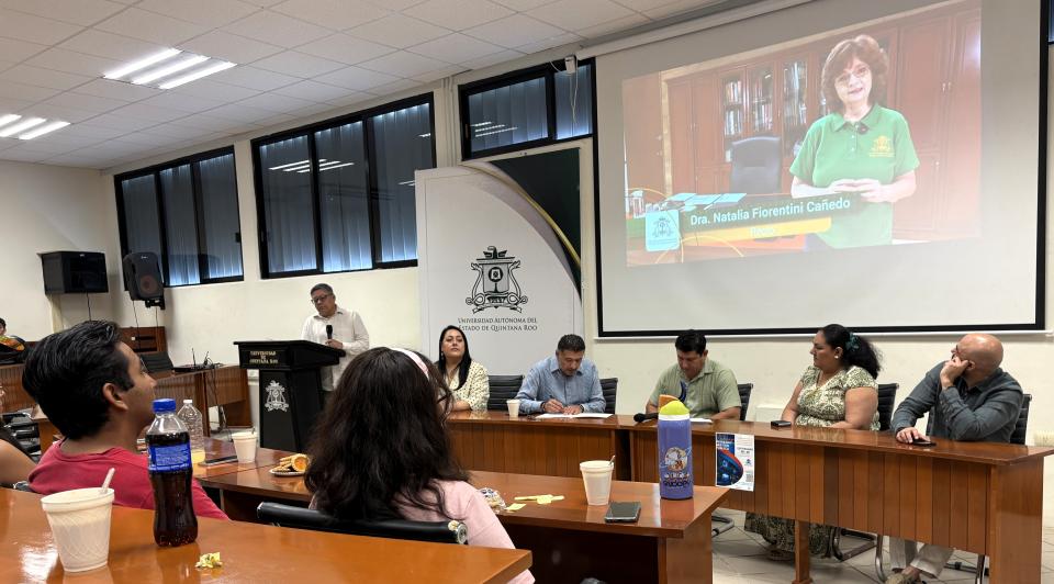 Fortalece UQRoo el debate sobre transparencia y acceso a la información - galería 1