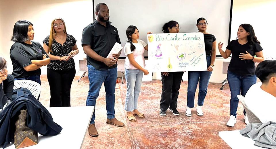 Invitan al alumnado de UQRoo y de la Universidad de Belice a desarrollar empresas verdes - galería 10
