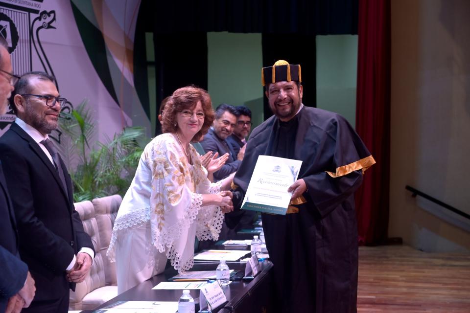 UQRoo celebró la graduación de 489 egresadas y egresados de sus campus en Chetumal - galería 2