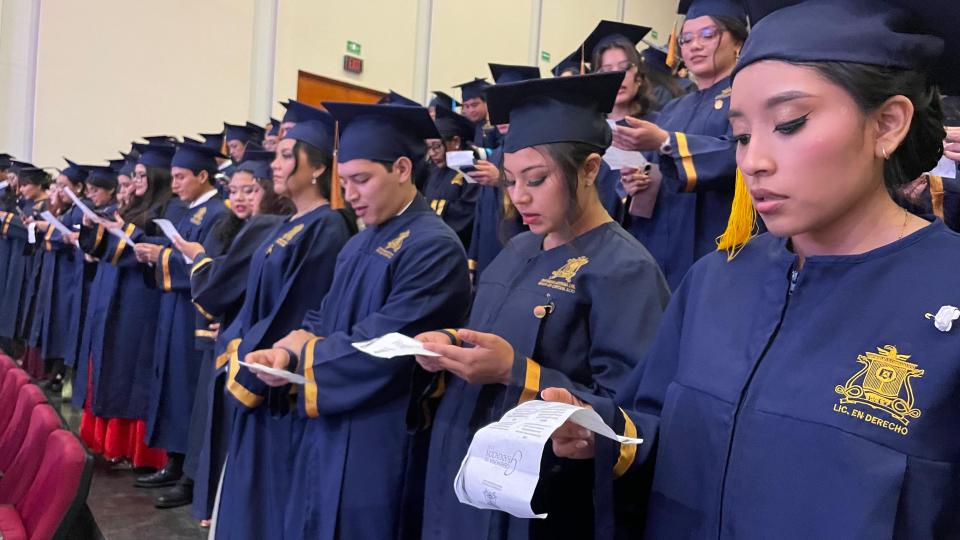 UQRoo celebró la graduación de 489 egresadas y egresados de sus campus en Chetumal - galería 10