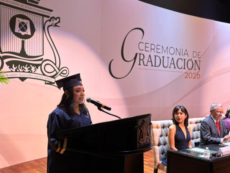 UQRoo celebró la graduación de 489 egresadas y egresados de sus campus en Chetumal - galería 25