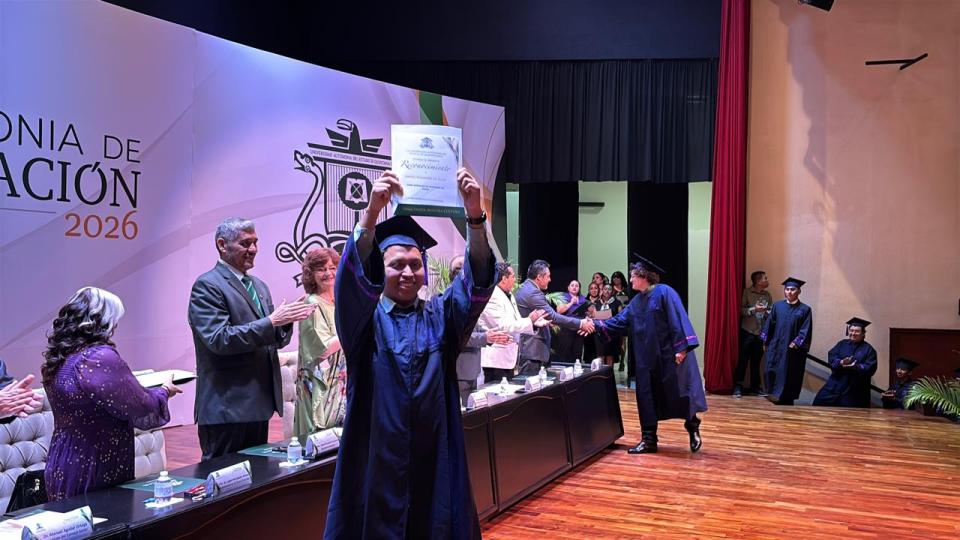 UQRoo celebró la graduación de 489 egresadas y egresados de sus campus en Chetumal - galería 35