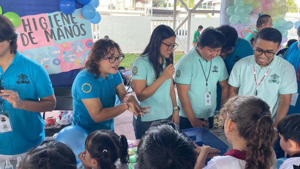 Impulsa la salud infantil con feria educativa en escuela primaria de Chetumal - galería 6