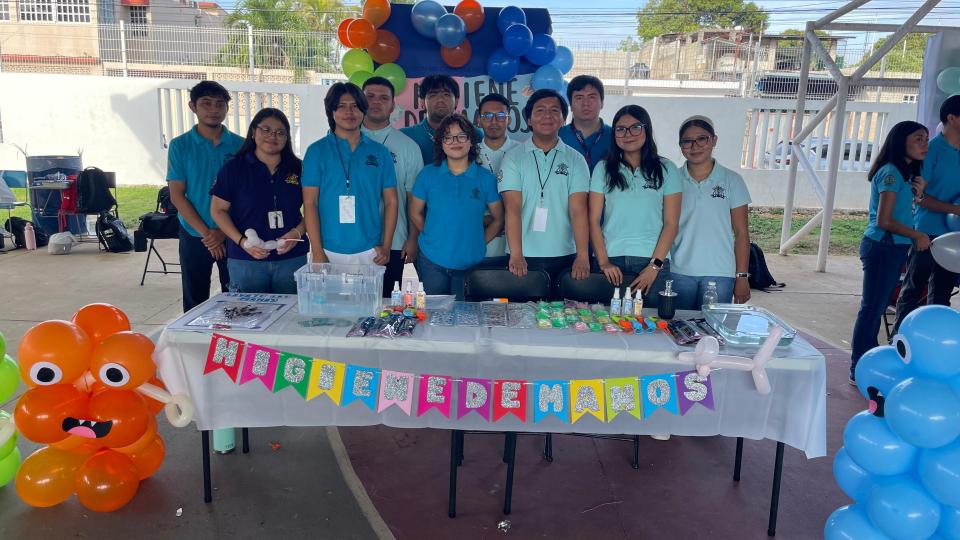 Impulsa la salud infantil con feria educativa en escuela primaria de Chetumal - galería 7