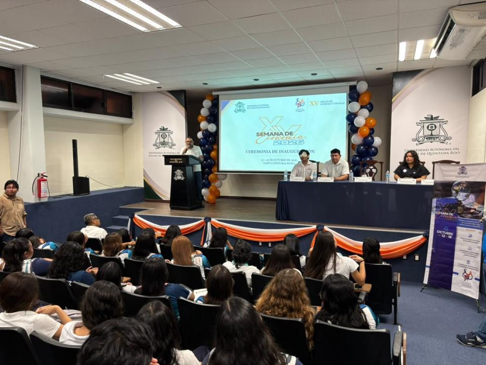 “Política monetaria en tiempos de incertidumbre”, tema central de la XV Semana de Economía - galería 1