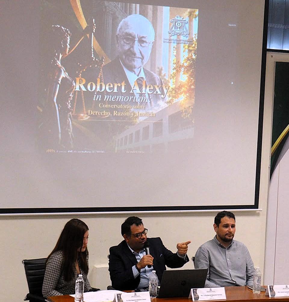 UQRoo rinde homenaje a Robert Alexy con un conversatorio sobre Derecho, razón y justicia - galería 3