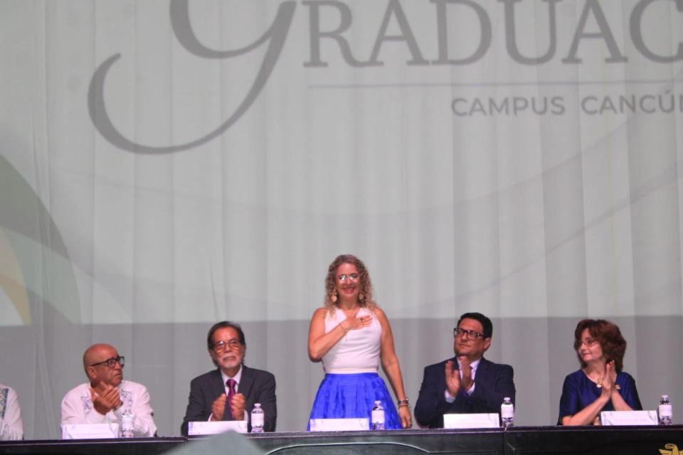 UQRoo celebra la graduación de 268 egresadas y egresados en Campus Cancún - galería 14