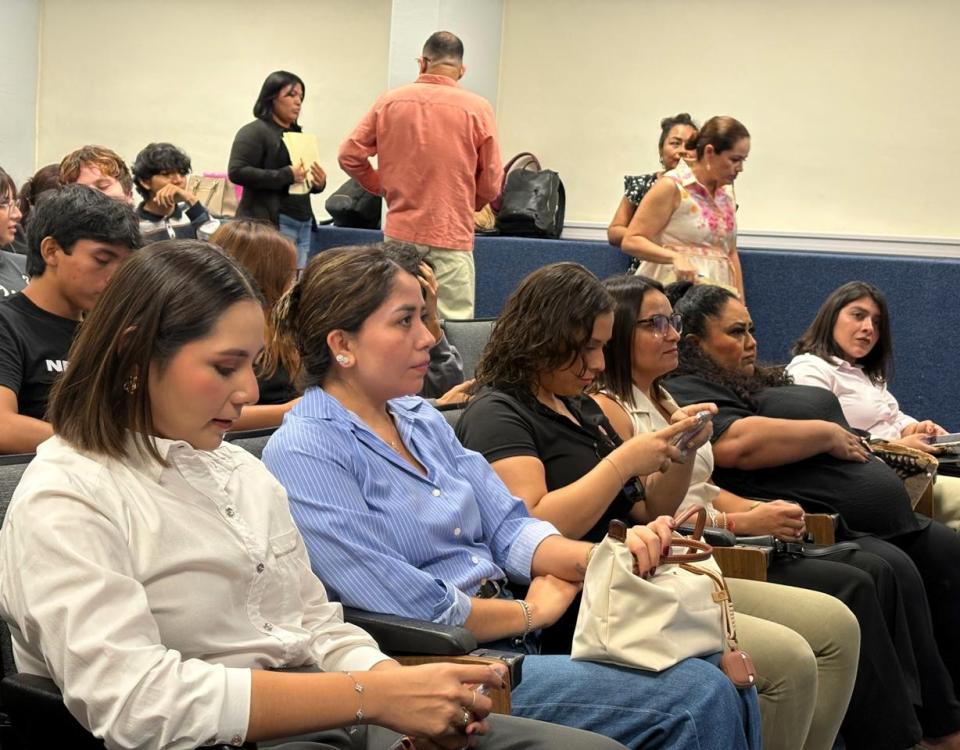 Promueve emprendimiento, investigación y liderazgo femenino en seminario académico - galería 11