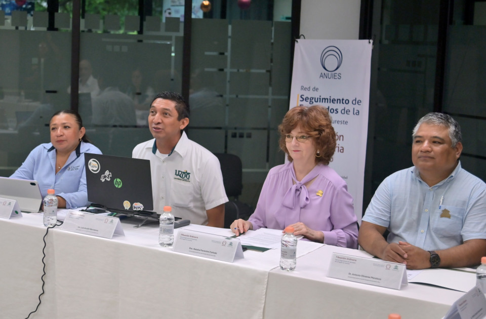 Fortalecer seguimiento de egresados mediante indicadores comunes e inteligencia institucional