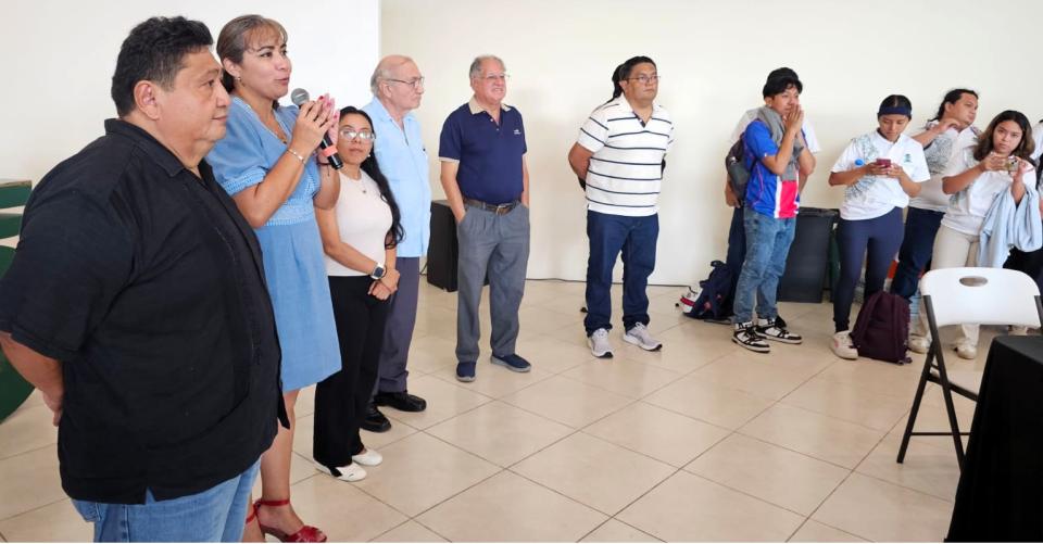 Centenar de ajedrecistas participaron en el 5° Torneo “Leyendas de Chetumal Ricardo Alberto Romero Aguilar” - galería 1