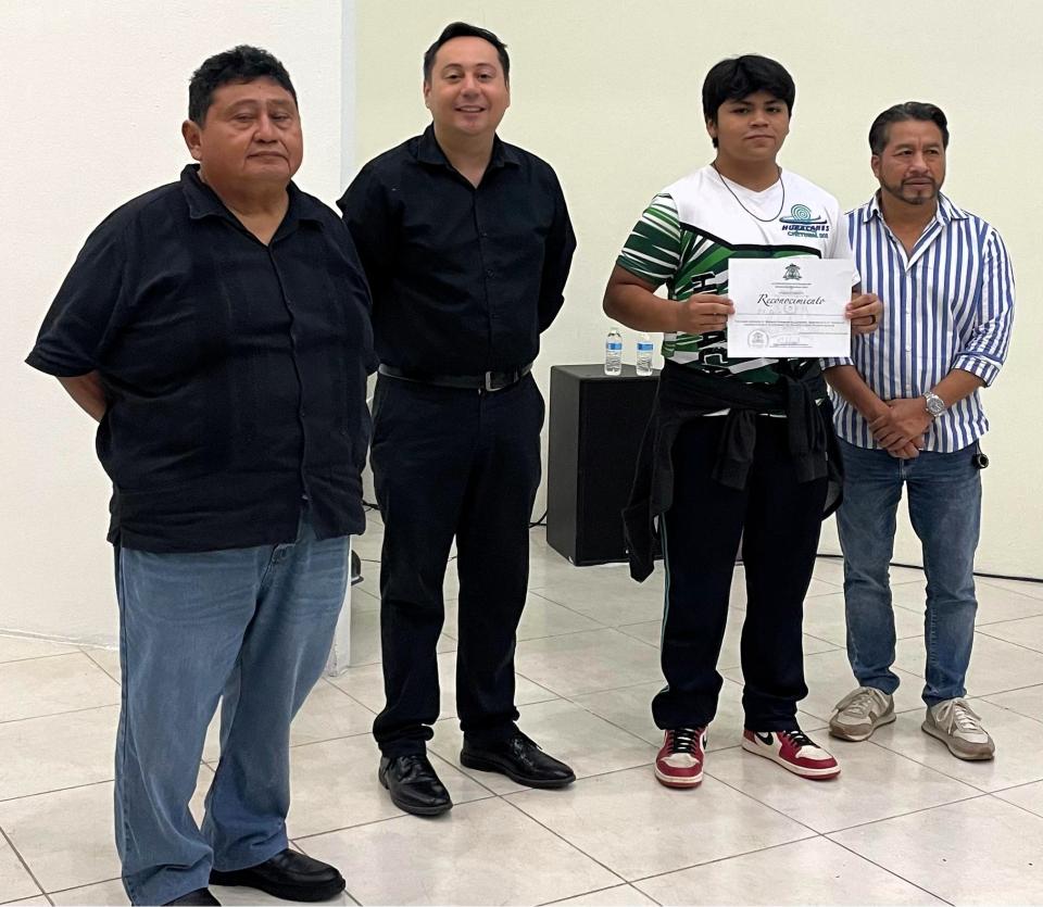 Centenar de ajedrecistas participaron en el 5° Torneo “Leyendas de Chetumal Ricardo Alberto Romero Aguilar” - galería 4