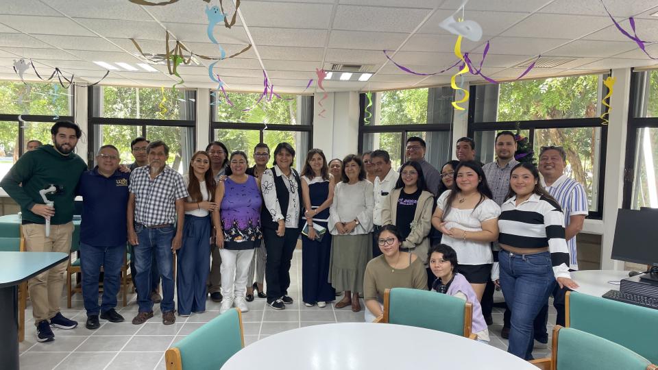 Reabre UQRoo las instalaciones renovadas del Centro de Enseñanza de Idiomas y Autoacceso - galería 7