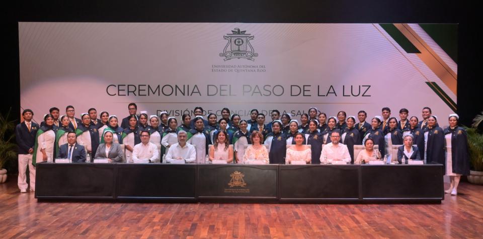 UQRoo reafirma compromiso con la formación humana de profesionales de enfermería - galería 10