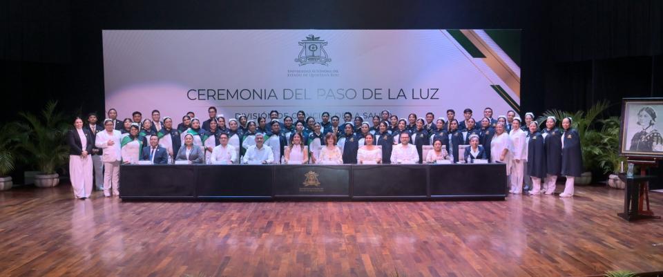 UQRoo reafirma compromiso con la formación humana de profesionales de enfermería - galería 11